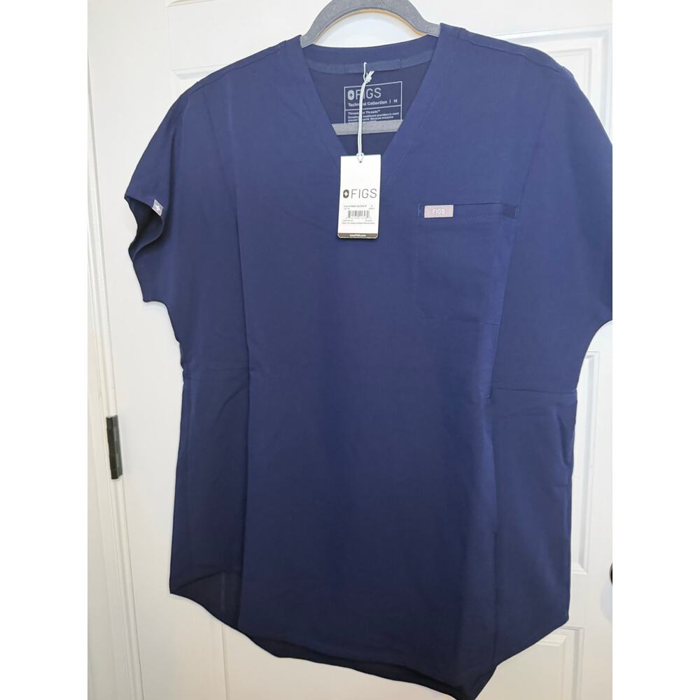Figs NWT Navy Women’s Medium Oversized Halle Tunic Scrub Top Tech collection